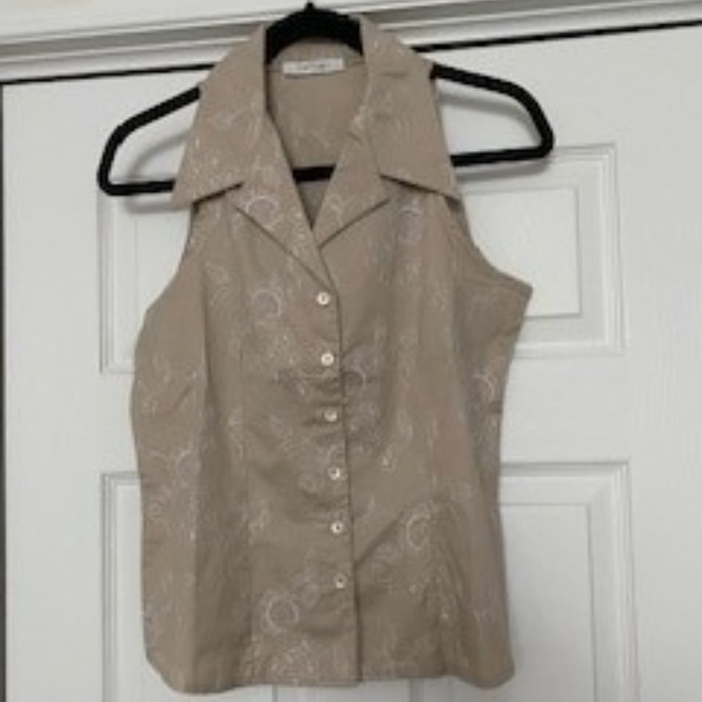 Ladies Blouse Sleeveless (Size S)